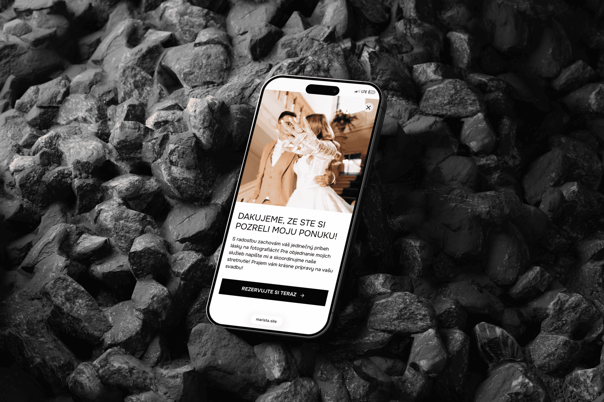 Каталог послуг фотографа та ціни на зйомки, зручний UI/UX дизайн портфоліо.